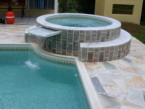 You are currently viewing Piscina Vinil Spa Elevado A62
